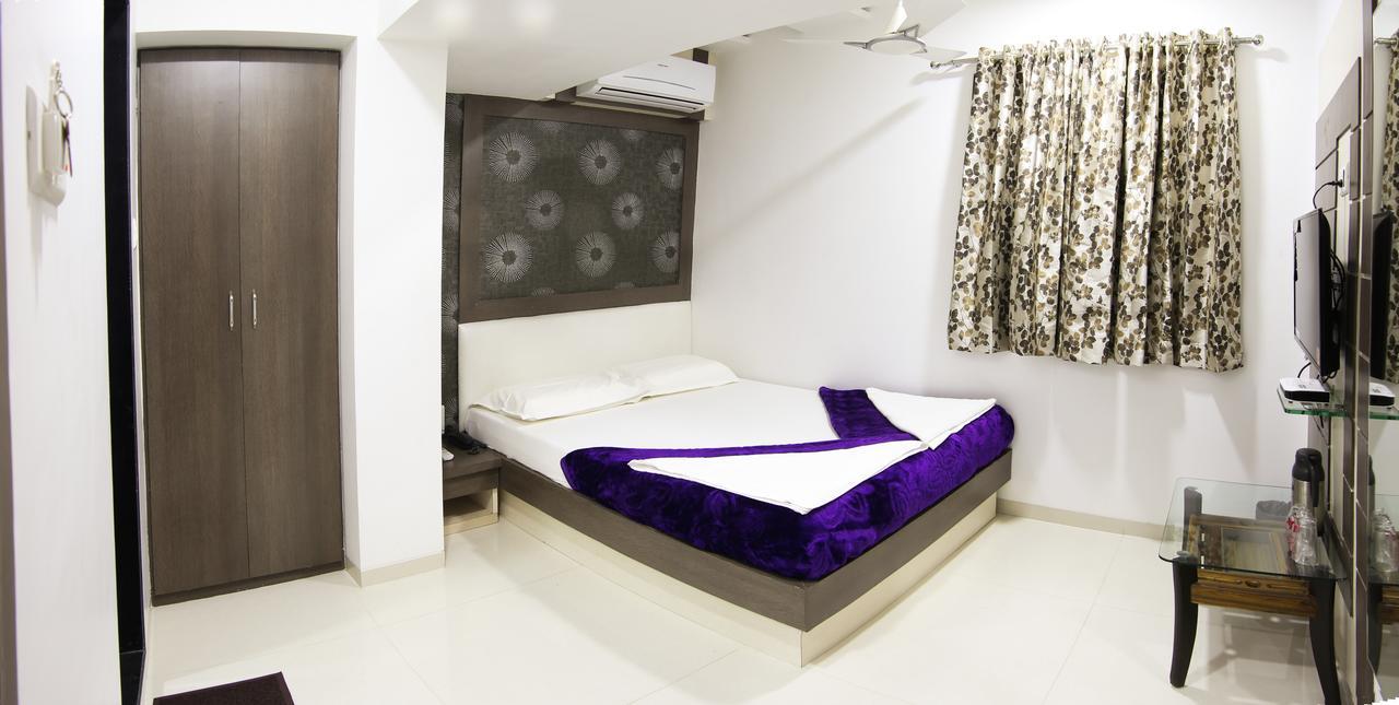 Hotel Fantacee Navi Mumbai Dış mekan fotoğraf